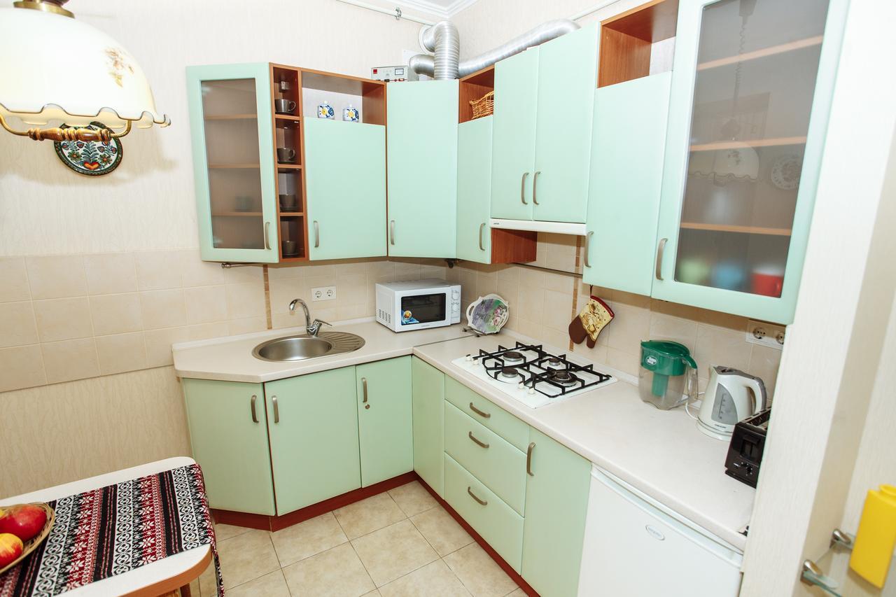 Apartment Near Museum Львов Экстерьер фото